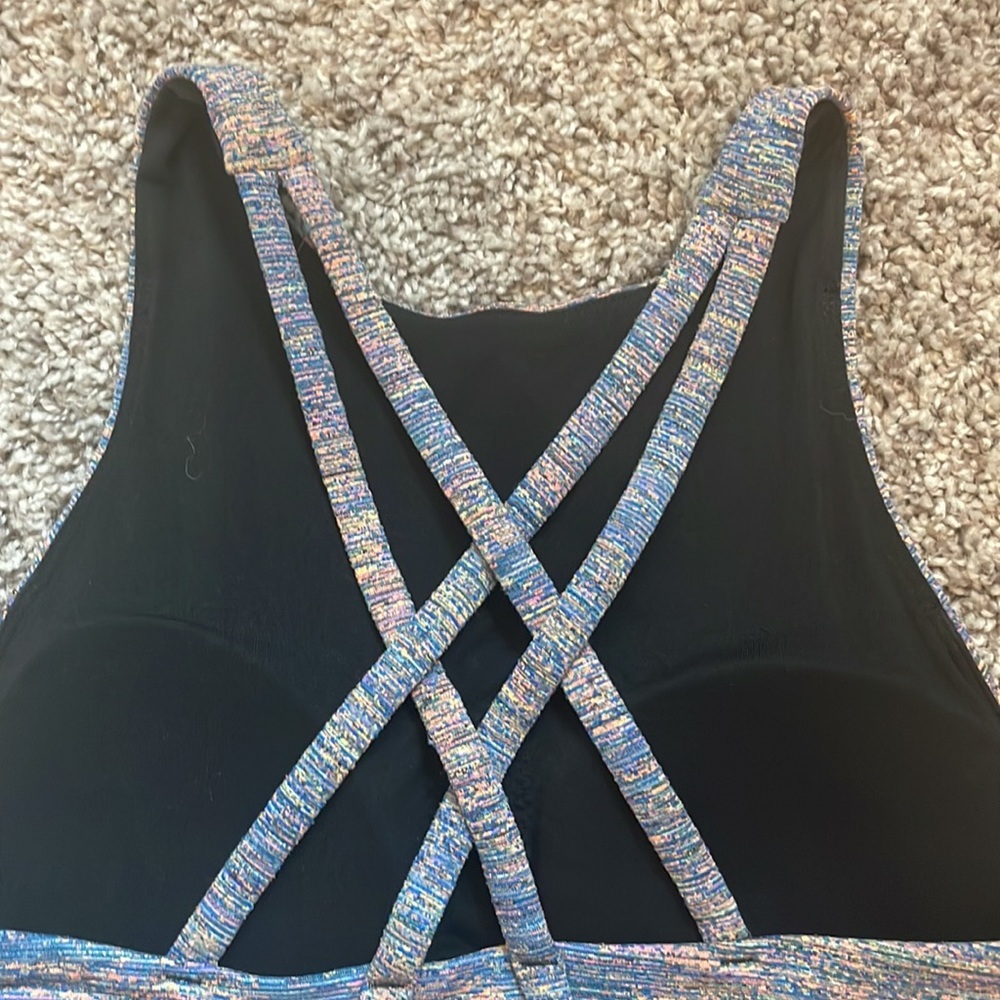 Lululemon energy bra high neck long line color multi size 4 - Picture 5 of 8
